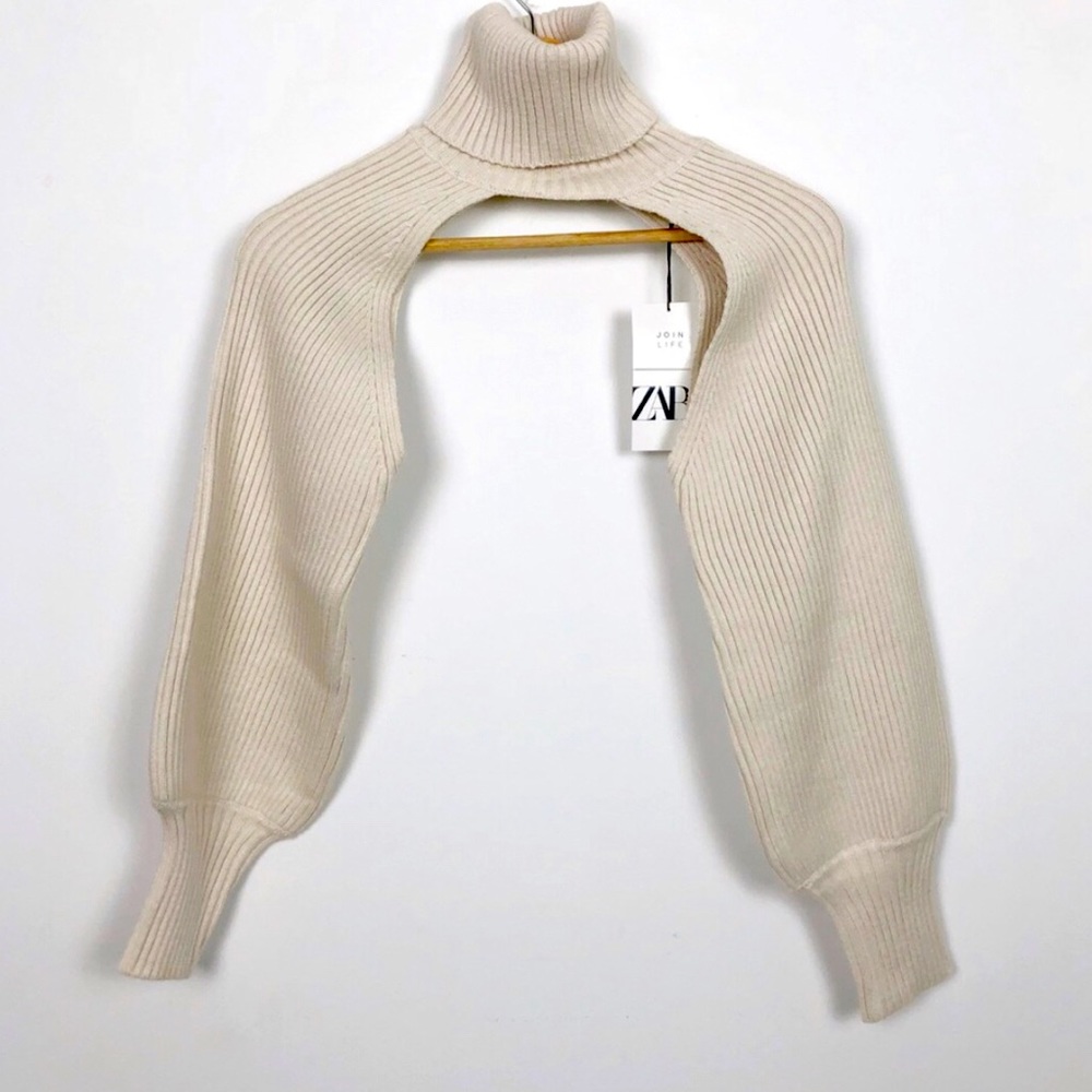 NWT High neck arm warmer - Zara